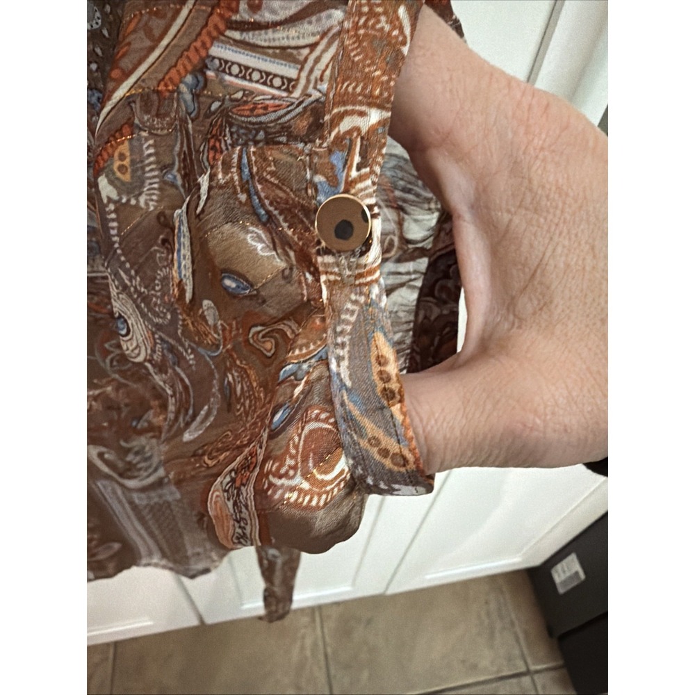 Chicos Top Shirt Blouse Womens Size 3 US XL Brown Paisley Sheer Light V Neck - Picture 7 of 9